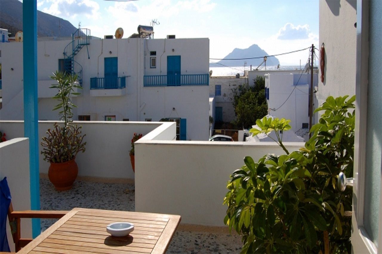 Aegeon Pension Egíali Exterior foto